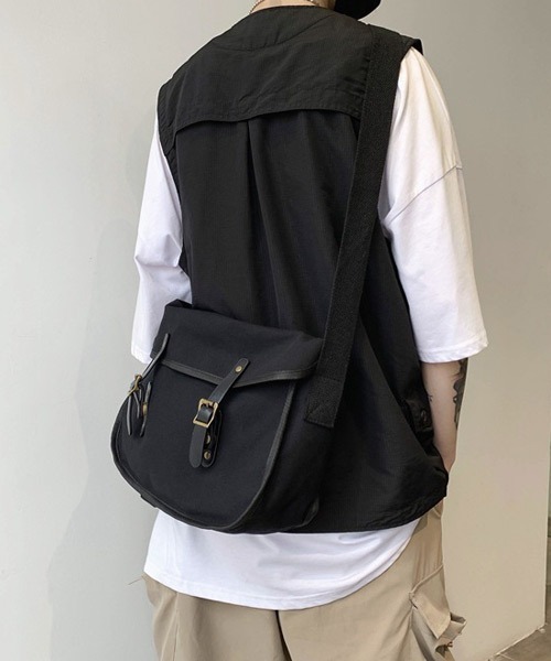 Ressaca（レサーカ） ショルダーバッグ PUレザーダブルベルト