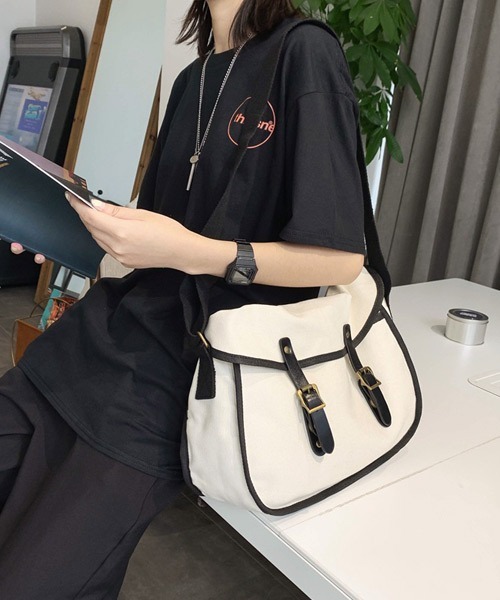 Ressaca（レサーカ） ショルダーバッグ PUレザーダブルベルト