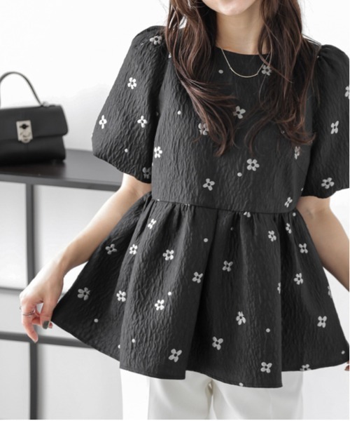 SUGAR BISKET tシャツ フラワージャガードペプラムトップス