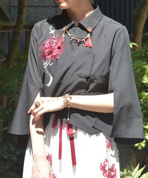 ブラウス シャツ 彼岸花刺繍ショートシャツ レディース