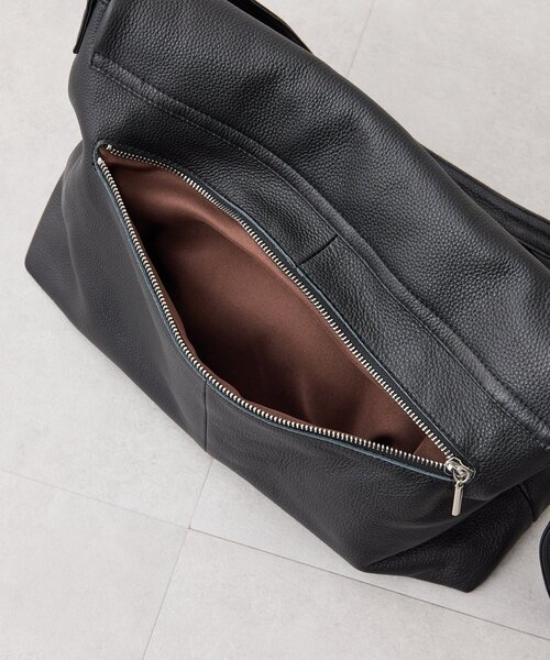 ear PAPILLONNER（イア パピヨネ） トートバッグ レザーフラップワン