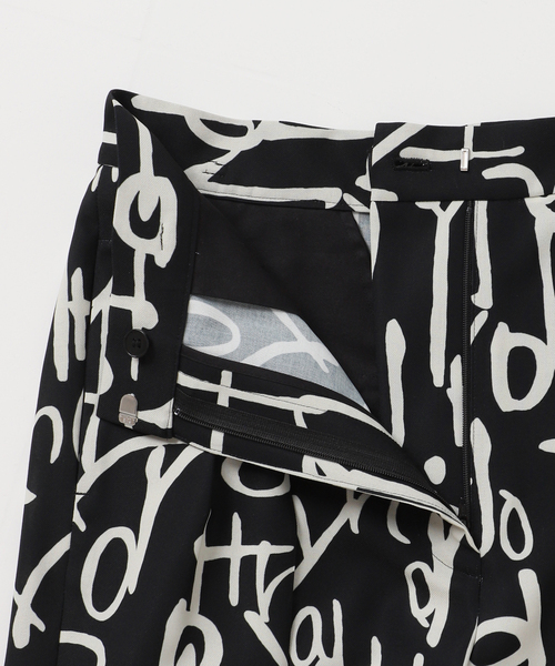 HARDY NOIR（アルディーノアール） パンツ HARDYプリント2タックパンツ