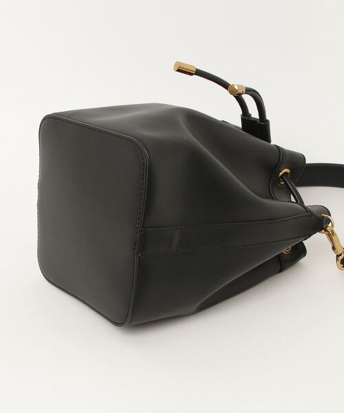 【本日限り値下げ】Charles & Keith ハンドバッグ ブラック CHARLES ＆ KEITH（チャールズ&キース） ハンドバッグ - ブラック