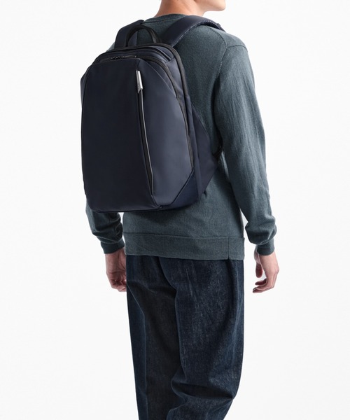 TUMI（トゥミ） デイバック リュック TUMI AXIS ミディアム・バック