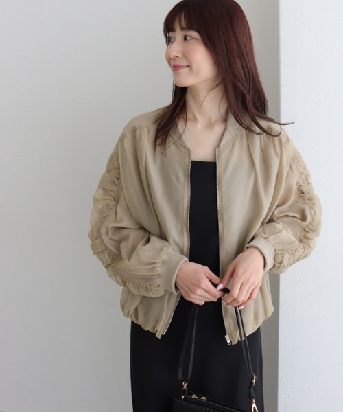 Pierrot（ピエロ） ブルゾン アウター 袖シャーリングシアーブルゾン