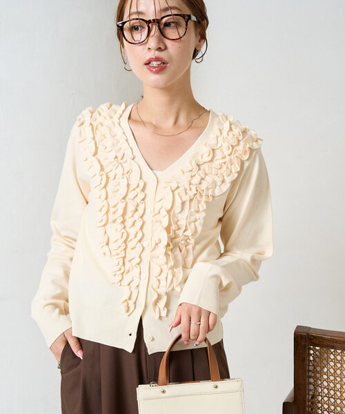 美品 AKRIS サマーニットカーディガン ベージュ サイズF*BD1017 美品 AKRIS サマーニットカーディガン ベージュ サイズF*BD1017