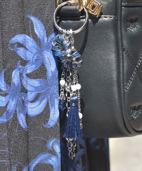 axes femme 彼岸花バッグチャーム : ZOZOTOWN Yahoo!店 - 通販 axes femme 彼岸花バッグチャーム : ZOZOTOWN Yahoo!店 - 通販