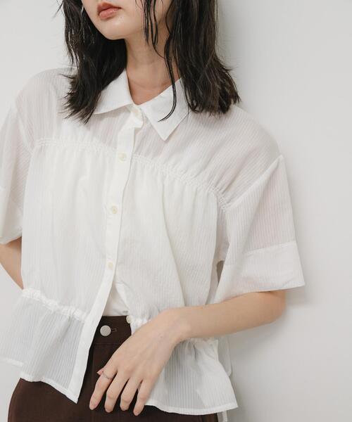 ブラウス シャツ クロップドペプラムシャーリングシャツ レディースの画像