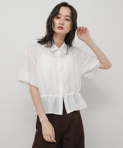 ブラウス シャツ クロップドペプラムシャーリングシャツ レディースの画像