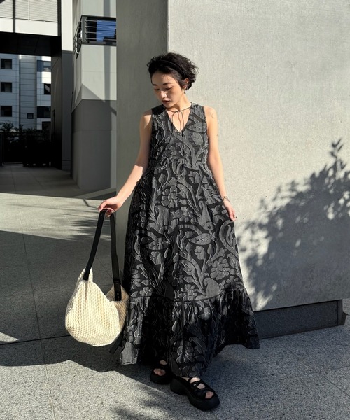 ドレス MEDI KITTY V NECK DRESS