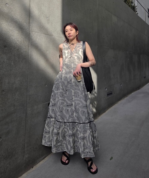 ドレス MEDI KITTY V NECK DRESS