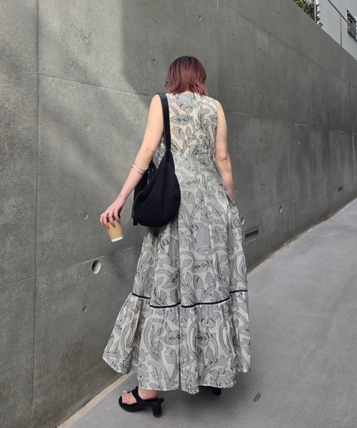 ドレス MEDI KITTY V NECK DRESS