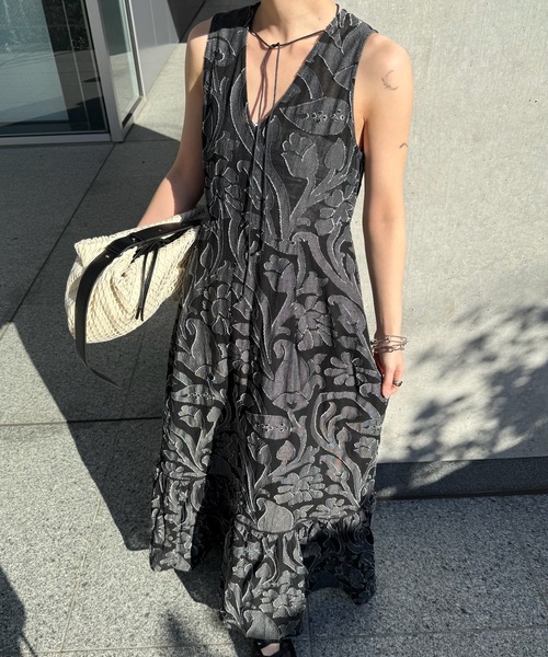 ドレス MEDI KITTY V NECK DRESS