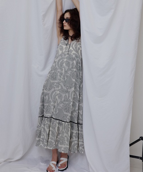 ドレス MEDI KITTY V NECK DRESS