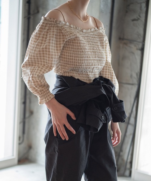 「gina tricot」 長袖ブラウス S ベージュ レディース_画像5