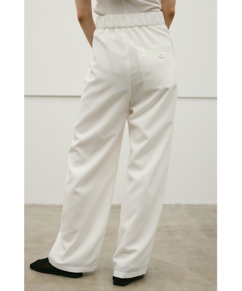 パンツ フラワーエンブロイダリータックパンツ レディースの画像