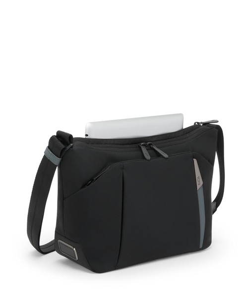 TUMI（トゥミ） ショルダーバッグ TUMI AXIS ミディアム・クロスボディ