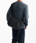 ショルダーバッグ TUMI AXIS ミディア...の詳細画像2