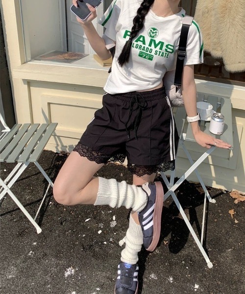 新品未使用LILY BROWN サイドラインショートパンツ　ホワイト L04920EW01386_fw_thumbM.jpg