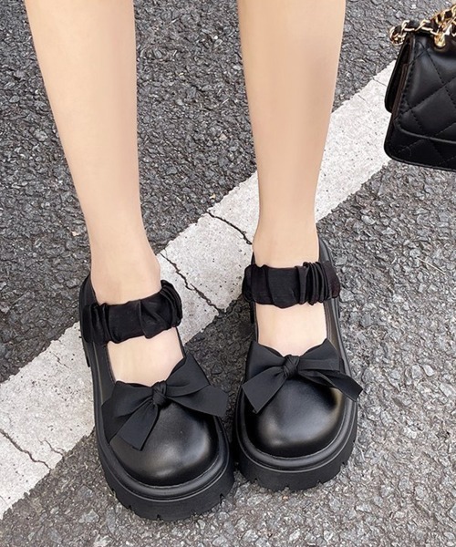 フェラガモ　黒レザーリボン付き厚底ローファー miniministore（ミニミニストア） ローファー リボン厚底ローファー