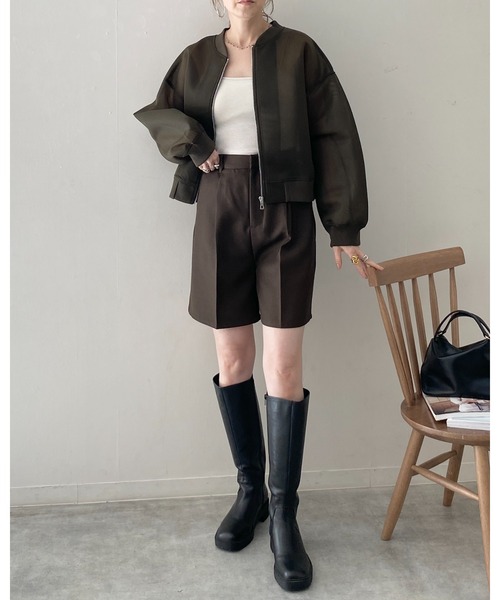 美品✨エブール エアリーダンボールノーカラージャケット ブルゾン ジップ 黒 M She's Closet ブルゾン アウター ノーカラー長袖ショート丈