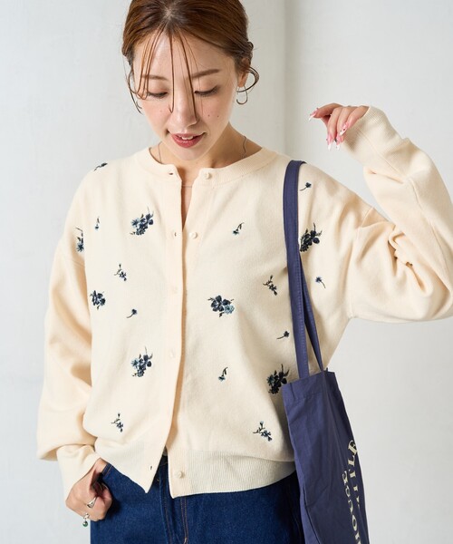 カーディガン 限定展開　フラワー 刺繍 クルーネック ニット カーディガン レディース FREAK'S STORE カーディガン 限定展開 フラワー 刺繍 クルー
