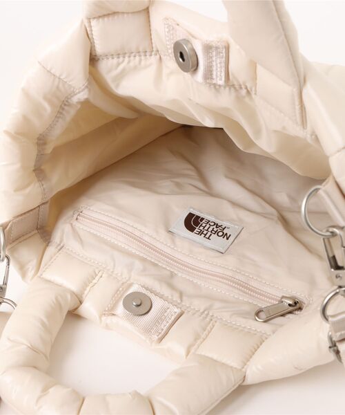 【韓国限定】ノースフェイス プランピートートバッグ ミニ クリーム 新品未使用✨ THE NORTH FACE（ザ ノースフェイス） ショルダーバッグ 「韓国限定