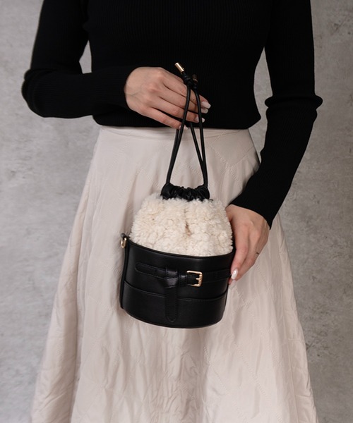 SHE HER HER HERS ショルダーバッグ バッグ ボア巾着ショルダーバッグ