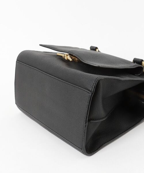 CHARLES & KEITH 2WAYバッグポーチ付き CHARLES ＆ KEITH（チャールズ&キース） 「CHARLES & KEITH」 2WAY