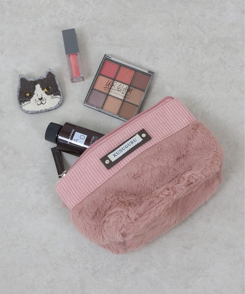 emesuelee ポーチ ふわふわコスメポーチ ネコのワッペンブローチ付き