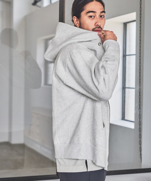 HEREIAM パーカー 「HEREIAM」ユニセックス/ワッペンロゴ裏起毛