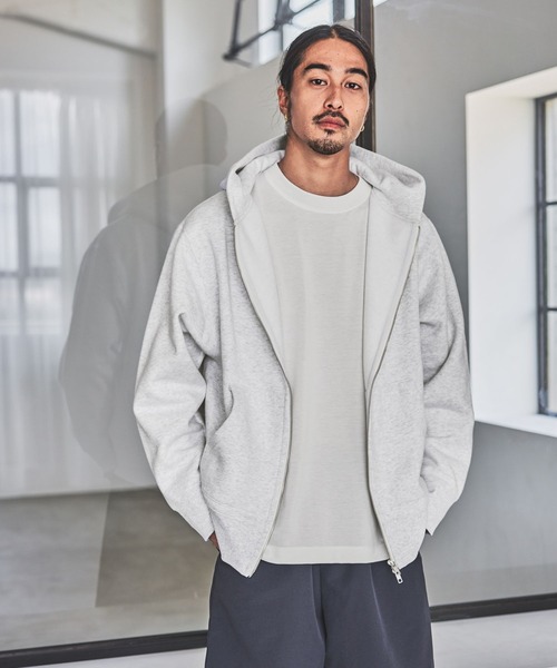 パーカー 「HEREIAM」ユニセックス/ワッペンロゴ裏起毛フーディー レディース メンズ HEREIAM パーカー 「HEREIAM」ユニセックス/ワッペンロゴ裏起毛
