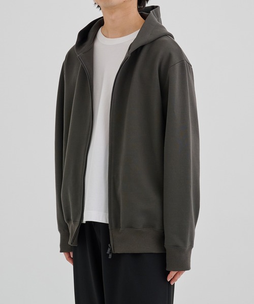 UNITED TOKYO（ユナイテッドトウキョウ） パーカー ハードコンパクト裏