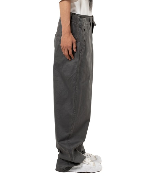 パンツ Huge Layered Chino Pants メンズの画像