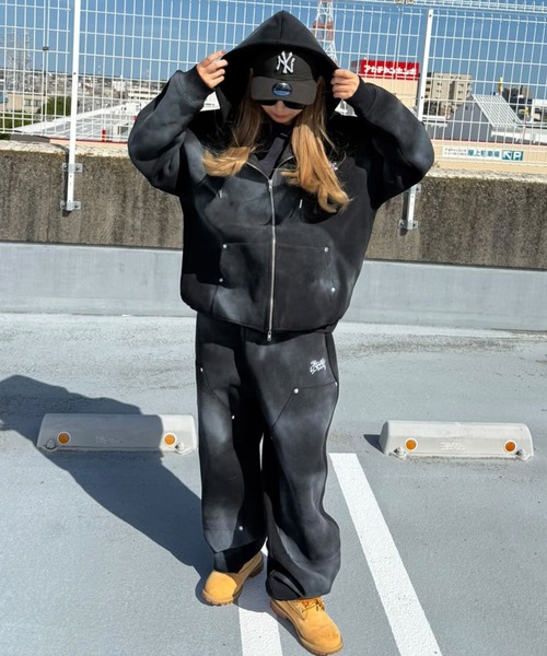 ATMARK パーカー 「2サイズ展開 / UNISEX グラフィティロゴ スプレー