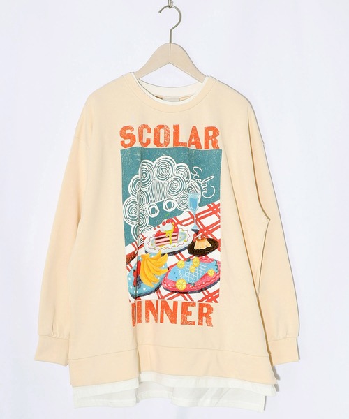 Scolar スカラーちゃんの夕食柄レイヤード風配色プルオーバー ScoLar（スカラー） トレーナー スウェット スカラーちゃんの夕食柄
