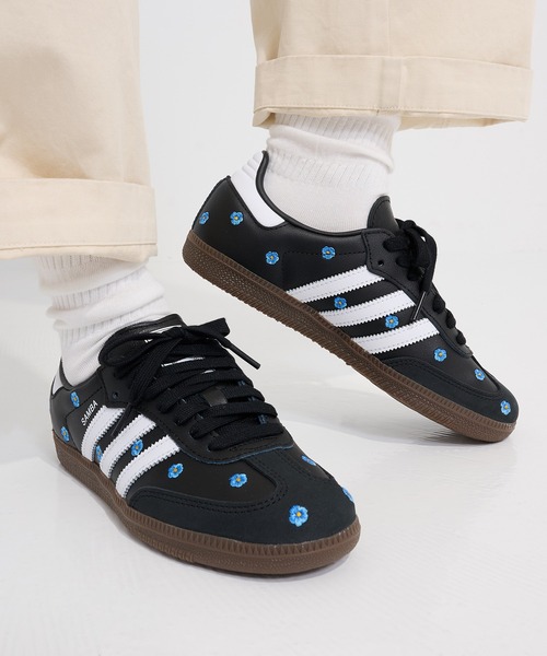 adidas（アディダス） スニーカー 「adidas」SAMBA OG W フラワー刺繍