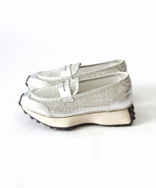 「Minnetonka」 シューズ 8 ゴールド レディース_画像2