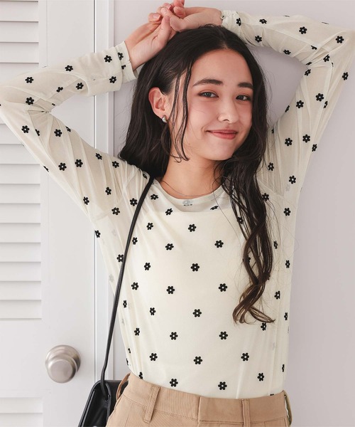 フラワーカットトップス titivate tシャツ シアーフラワーフロッキートップス レディース