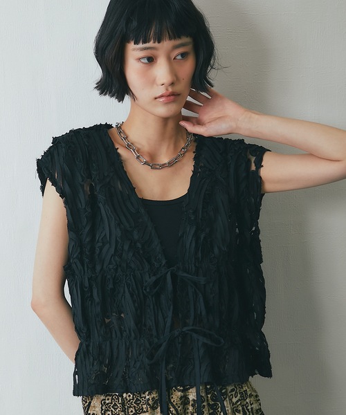 ベスト ジレ ライン刺繍ボアベスト レディース URBAN RESEARCH ベスト ジレ カットワークレース刺繍ジレ