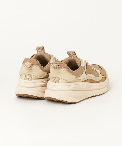 UGG ベージュ スニーカー UGG Australia 「UGG」 ローカットスニーカー 24.5cm ベージュ