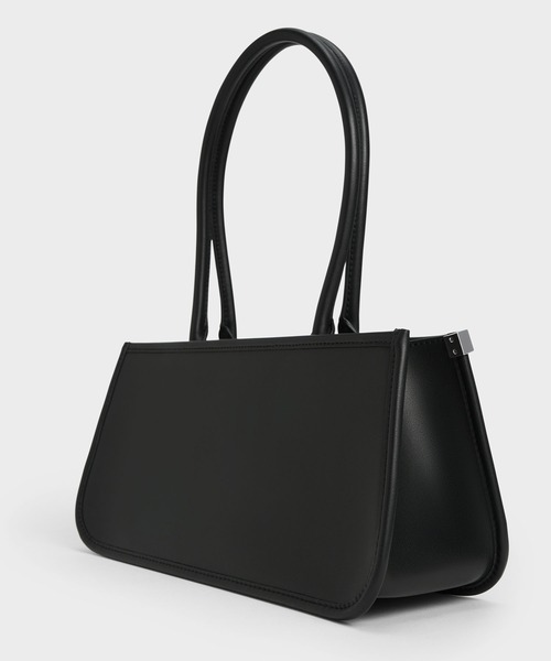 CHARLES&KEITH美品ブラックレザートートバッグ CHARLES ＆ KEITH（チャールズ&キース） 「CHARLES & KEITH」 トート