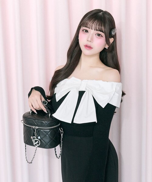 Belle Charme ショルダーバッグ バッグ 「Belle Charme」Glitter Logo