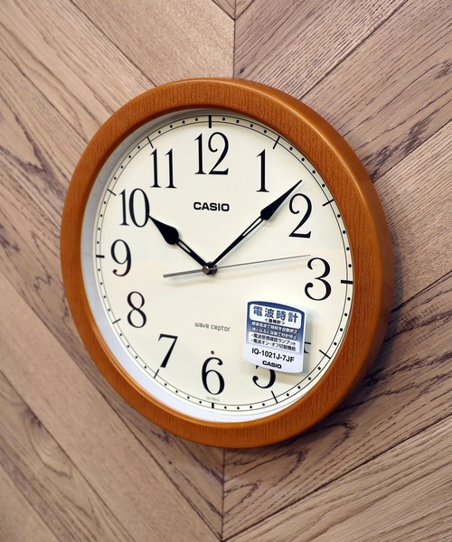 カシオ　時計 CASIO（カシオ） 時計 電波時計 壁掛け時計 / IQ-1021J-7JF : ZOZOTOWN