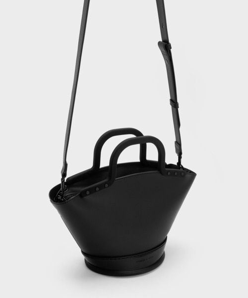 CHARLES ＆ KEITH トートバッグ ファン ダブルハンドルトート