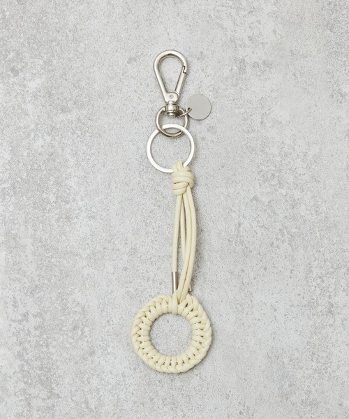 And A（アンドエー） ITTI イッチ / CRISTY KNOT FINGER CIRCLE CHARM