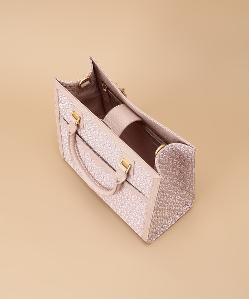 Samantha Thavasa トートバッグ ST Jacquard シルエット