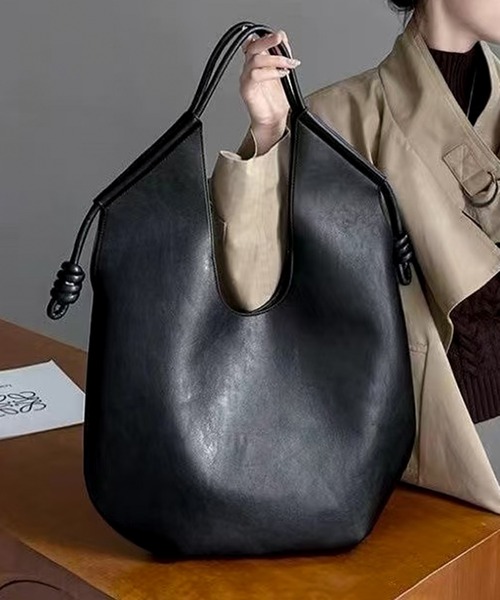 folka. トートバッグ 3C22 大容量 アーバンシック PUレザー