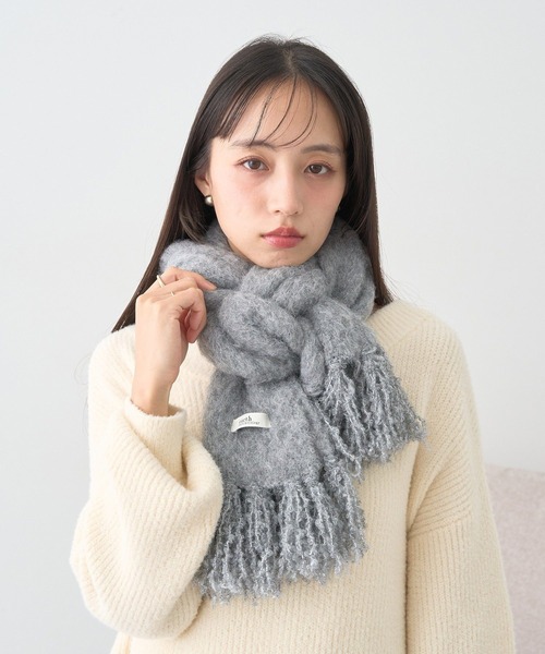 earth music&ecology（アース ミュージック＆エコロジー） マフラー