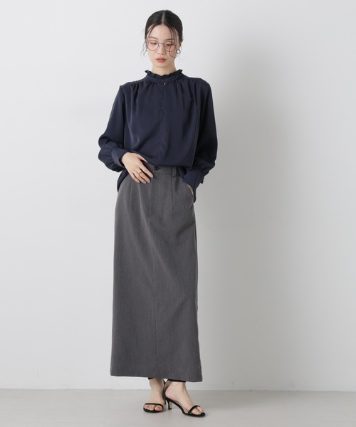 2WAYスタンドカラーブラウス TUTIE./リネンの2WAYスタンドカラーブラウス -上質なリネンが生み出す